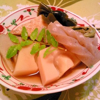 絹揚げ・筍・こんにゃく・昆布の煮物